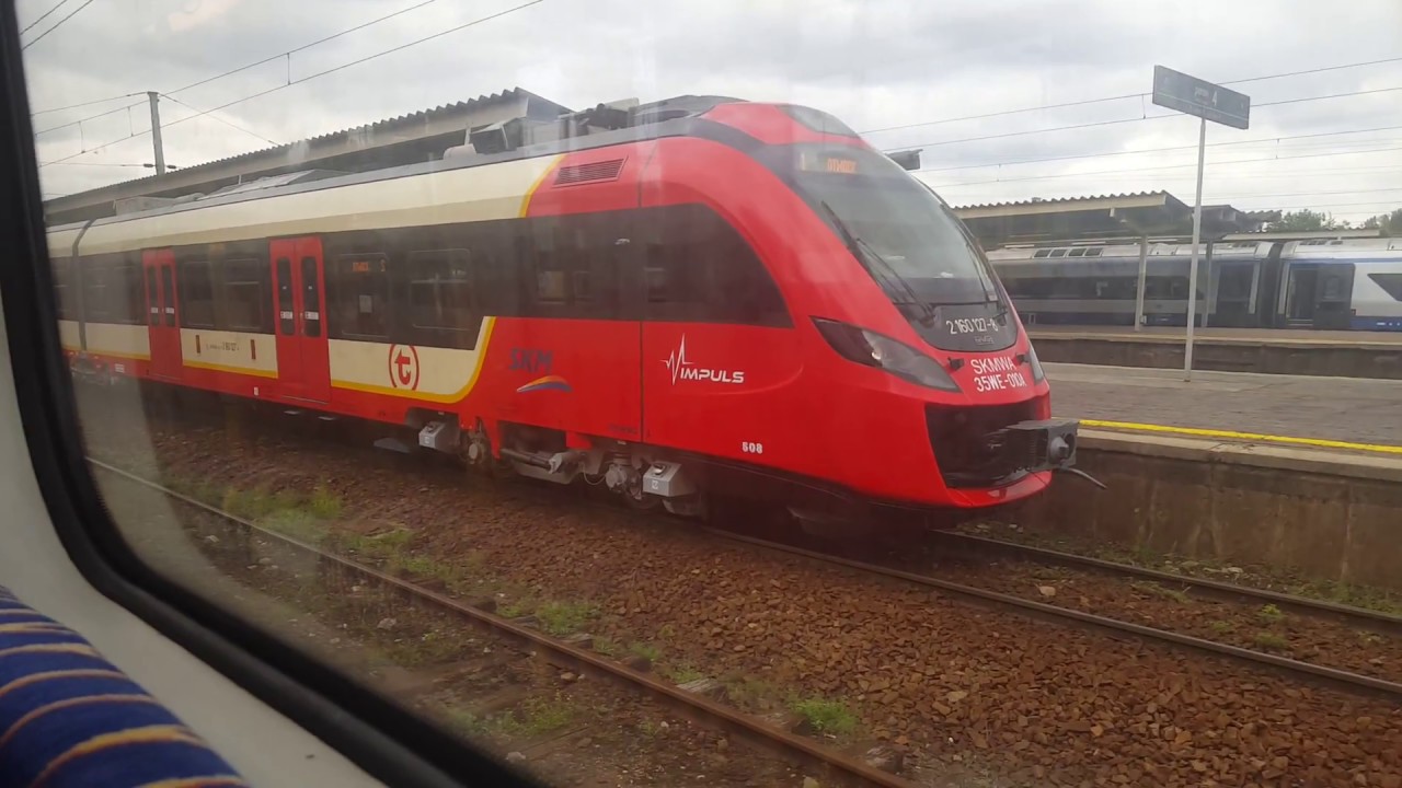 Przejazd: Newag 19WE-001 + Newag 19WE-004 SKM Warszawa Linia S1