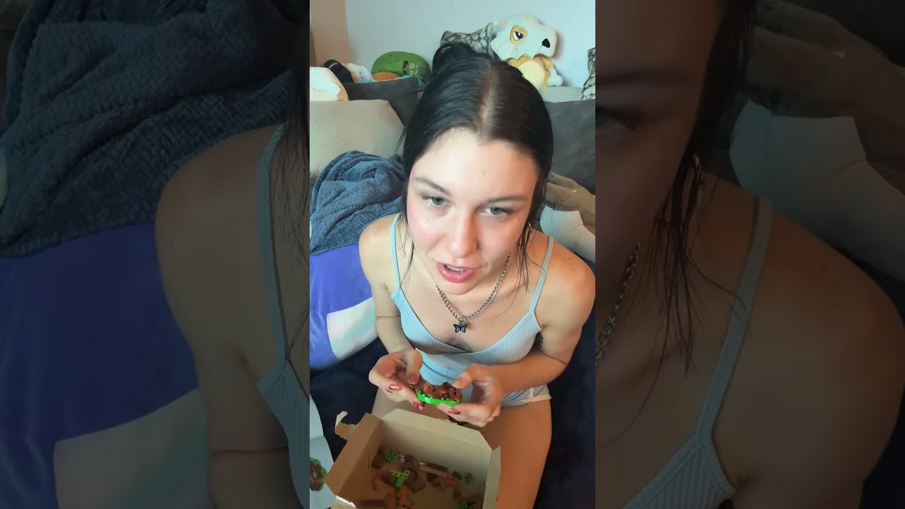 Periscope livestream | World of Quinn | Daily Vlog Broadcast #periscope #livestream #live #broadcast