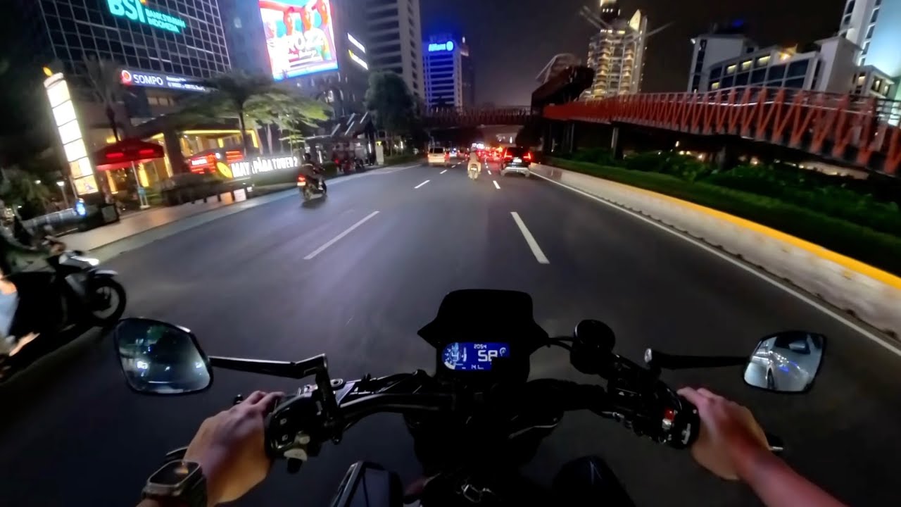 【POV】Jakarta Night Ride | Wind Down & Explore the City! #Insta360POVChallenge  ⁨ @insta360  ​
