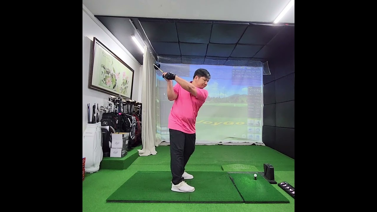 Thêm lực tay để tăng cự ly. Chứ không phải Đánh tay Armswing.