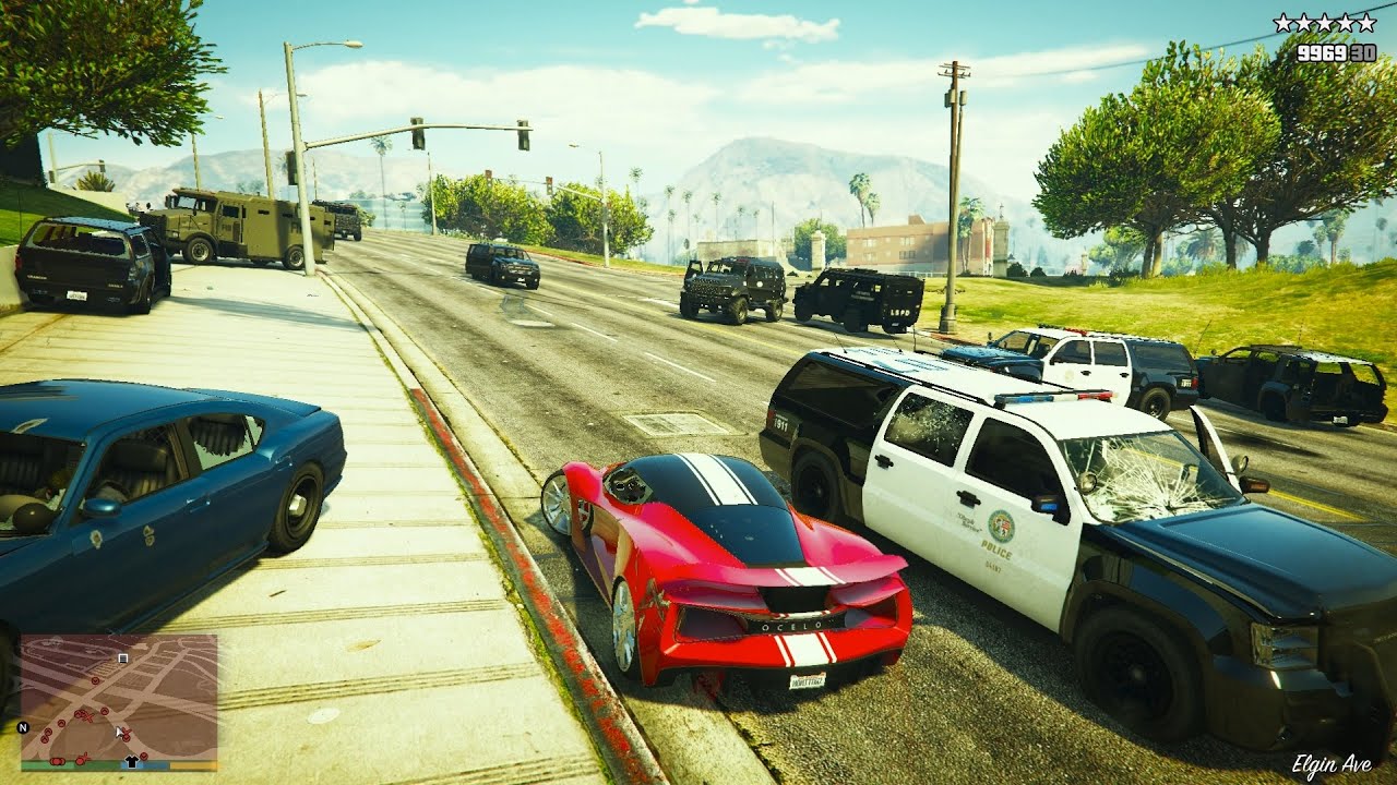 GTA 5 Vinewood Police Station Bloodbath + Five Star Wanted Level Escape