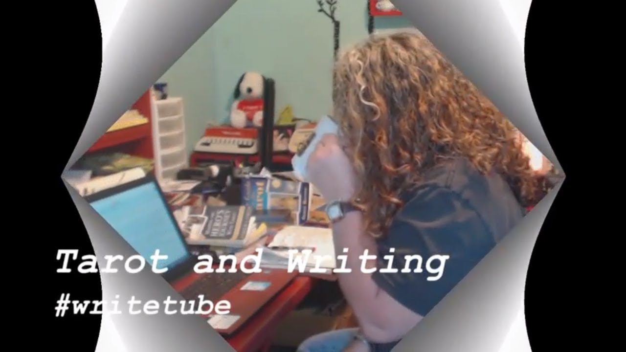 How to use Tarot for Outlining, Writing | #writetube #authortube
