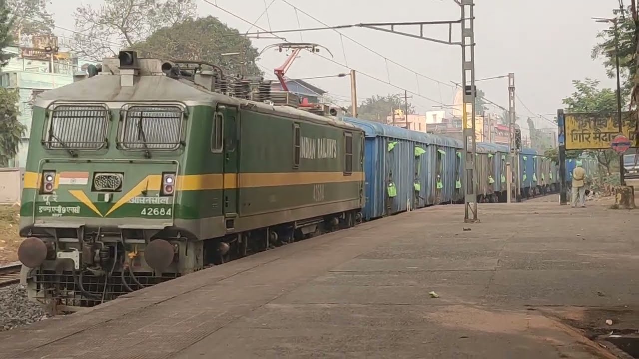 Green hulk WAG 9 carrier freight train ll Indian Railway 