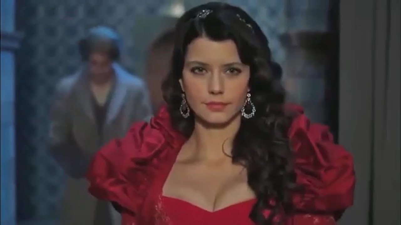 Kosem ~ QUEEN OF KINGS
