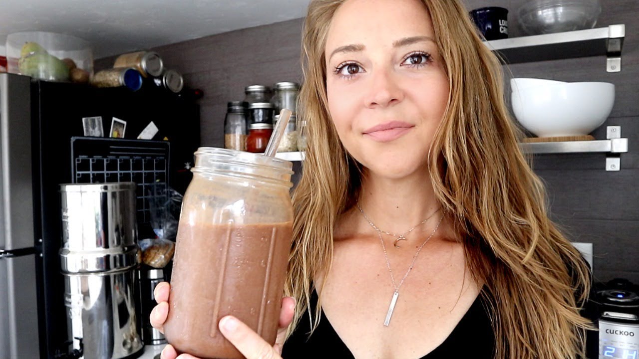 WHAT I ATE TODAY VEGAN // BODY IMAGE TALK
