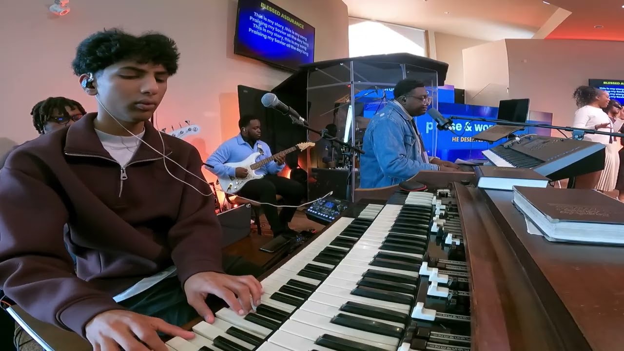 Praise Him x Blessed Assurance + Flow | Joel Sainvil