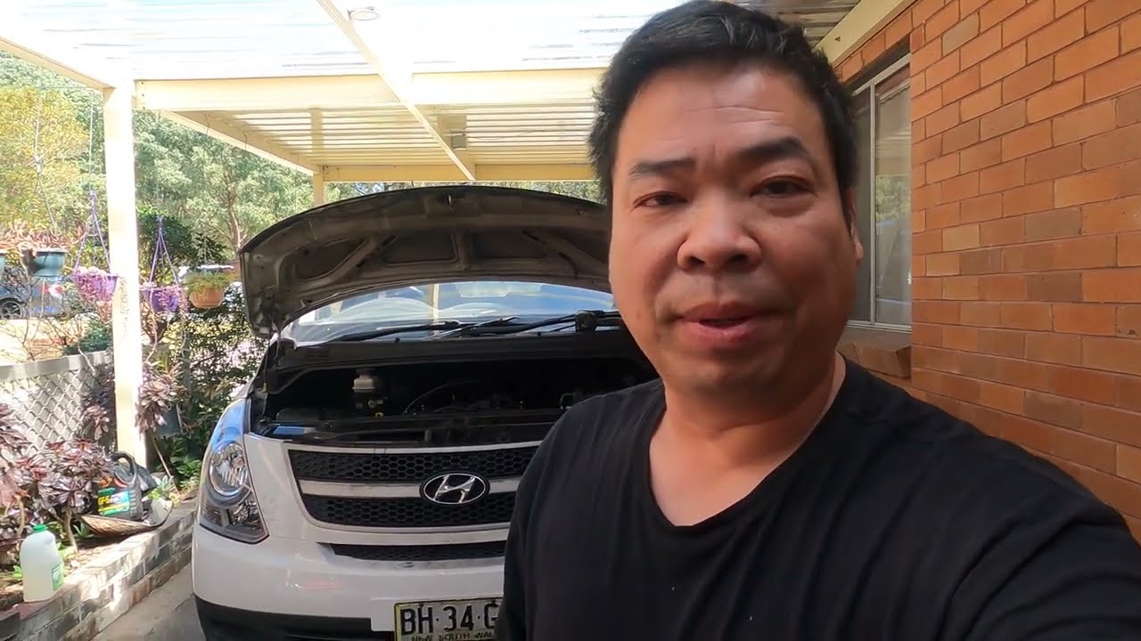 Замена водяного насоса и радиатора Hyundai iload 2010