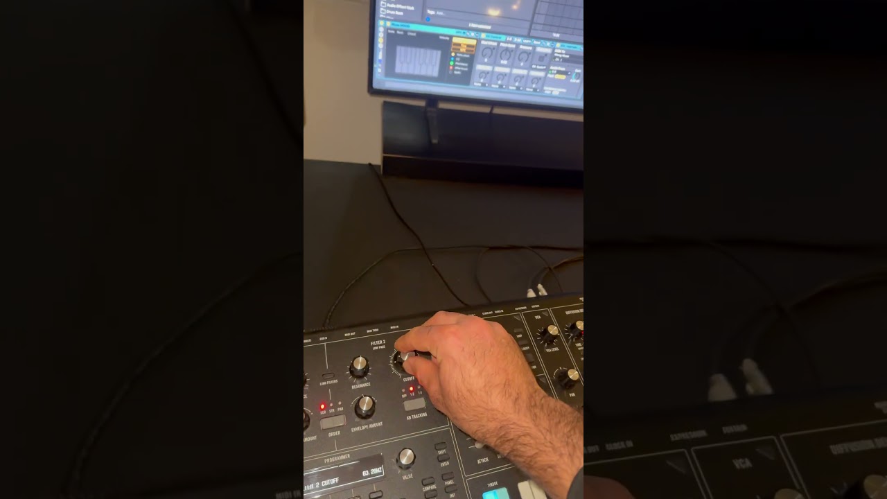 I Love Moog Bass, Studio Time 