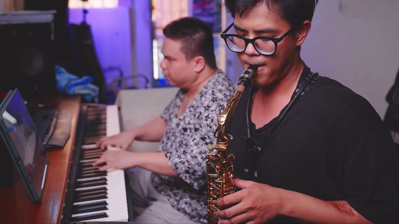 Tình Nồng(月半小夜曲) Saxophone ft.Quốc Đạt Pianist