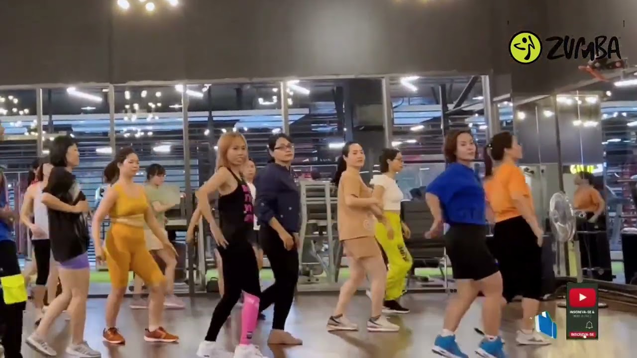 Zumba MALDITA PRIMAVERA  dance with toppo
