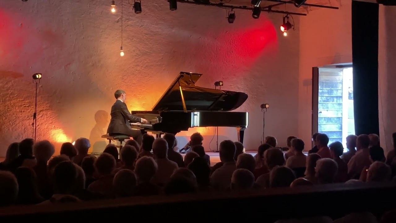 Finghin Collins - Chopin