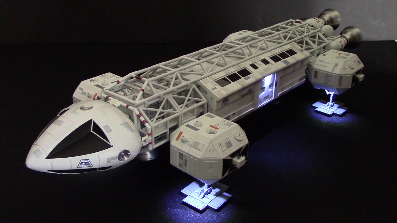 Revisiting Round 2's 1/48 Space: 1999 Eagle; Completion