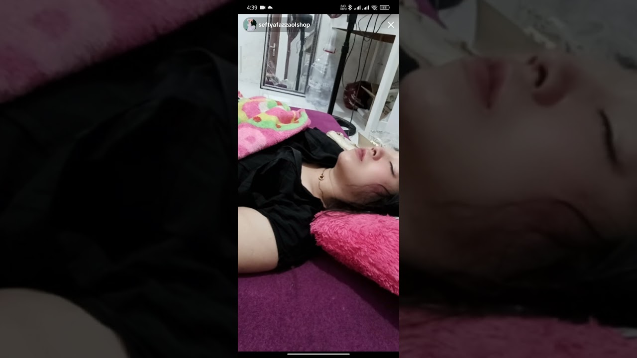 Sleeping Girl Eyes Open, Delirious