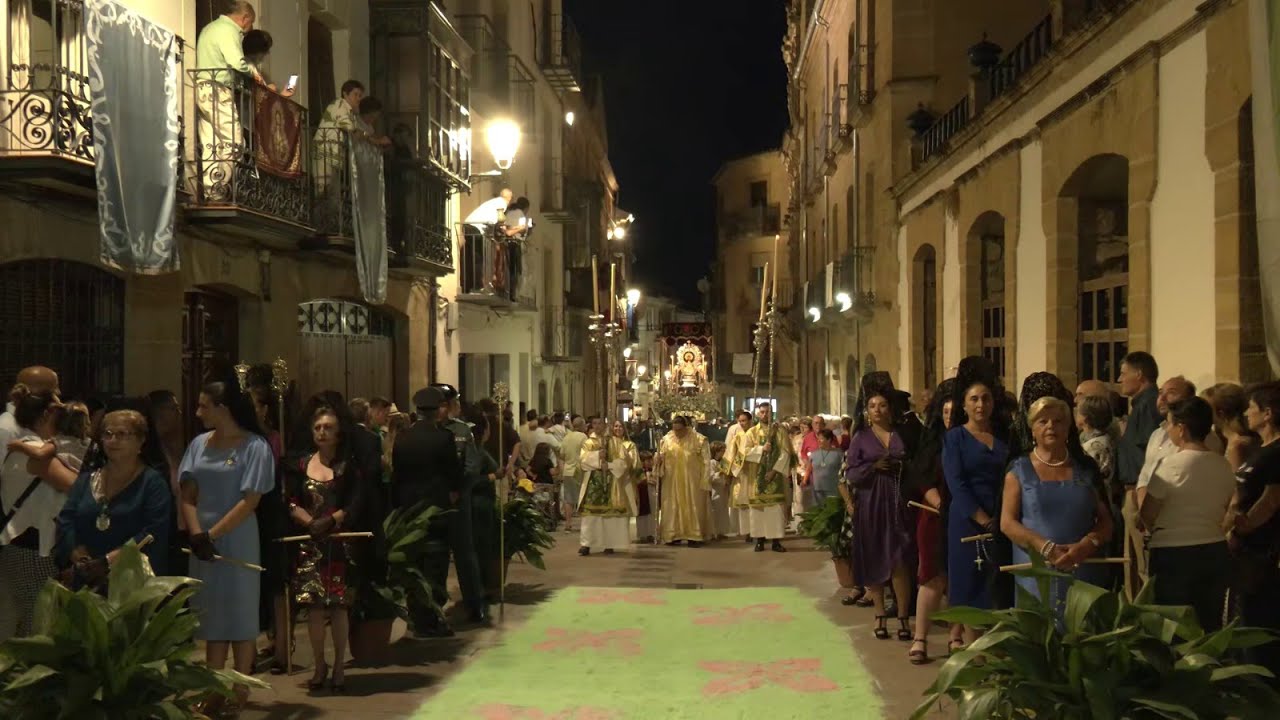 PROCESIÓN DE LA VIRGEN DE GUADALUPE