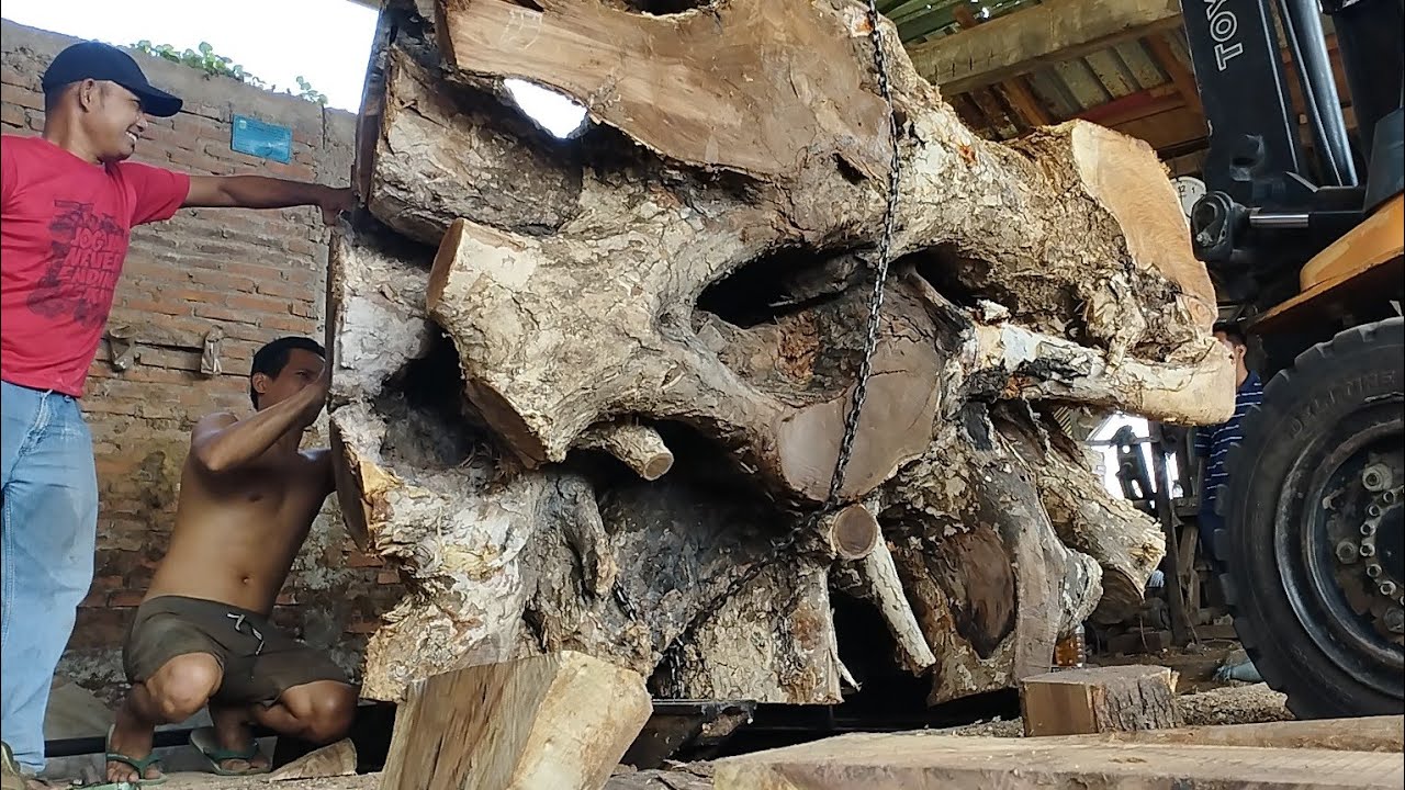 БОЛЬШИЕ ДЕРЕВЯННЫЕ КОРНИ ИЗГОТОВЛЕНЫ РОСКОШНЫЕ СТОЛЫ | УДИВИТЕЛЬНЫЕ ТЕХНИКИ РАСПИЛКИ