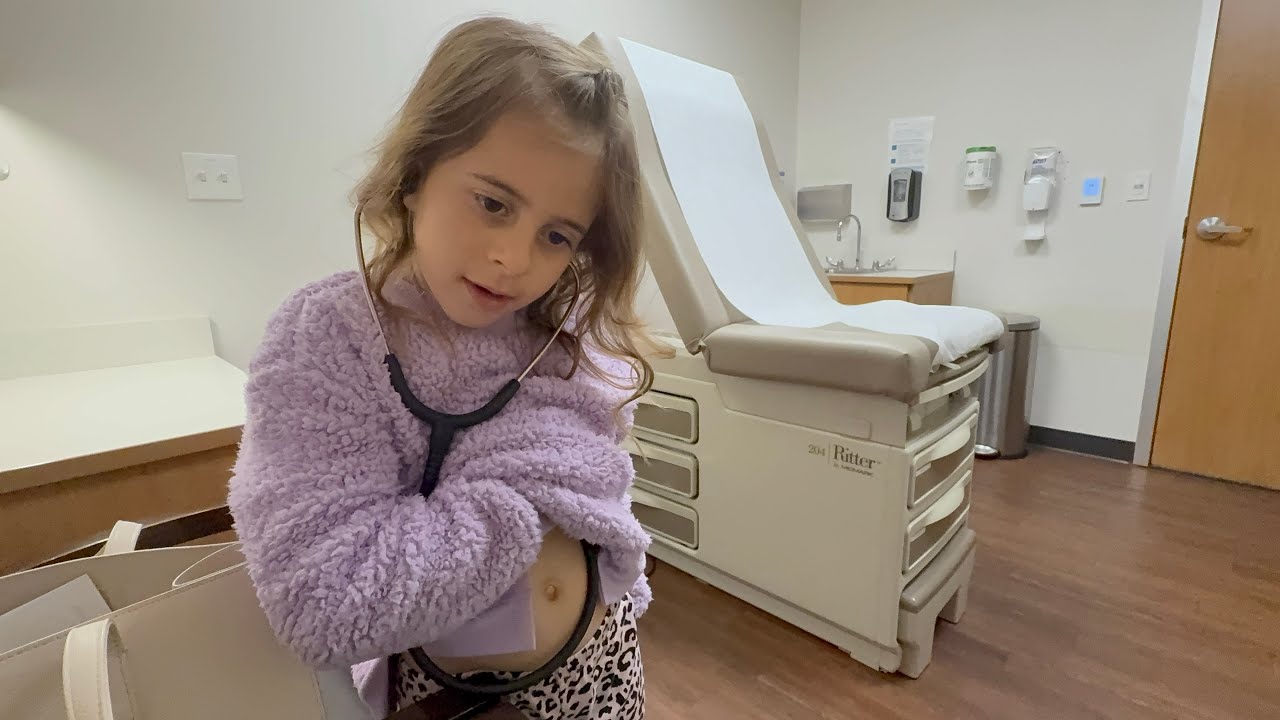 Emma Got Hurt Doing Gymnastics! Urgent Care Adventures 🩺😂