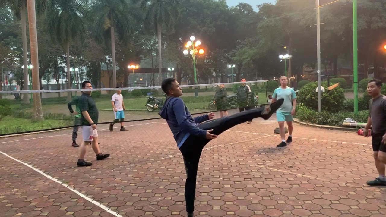 v9