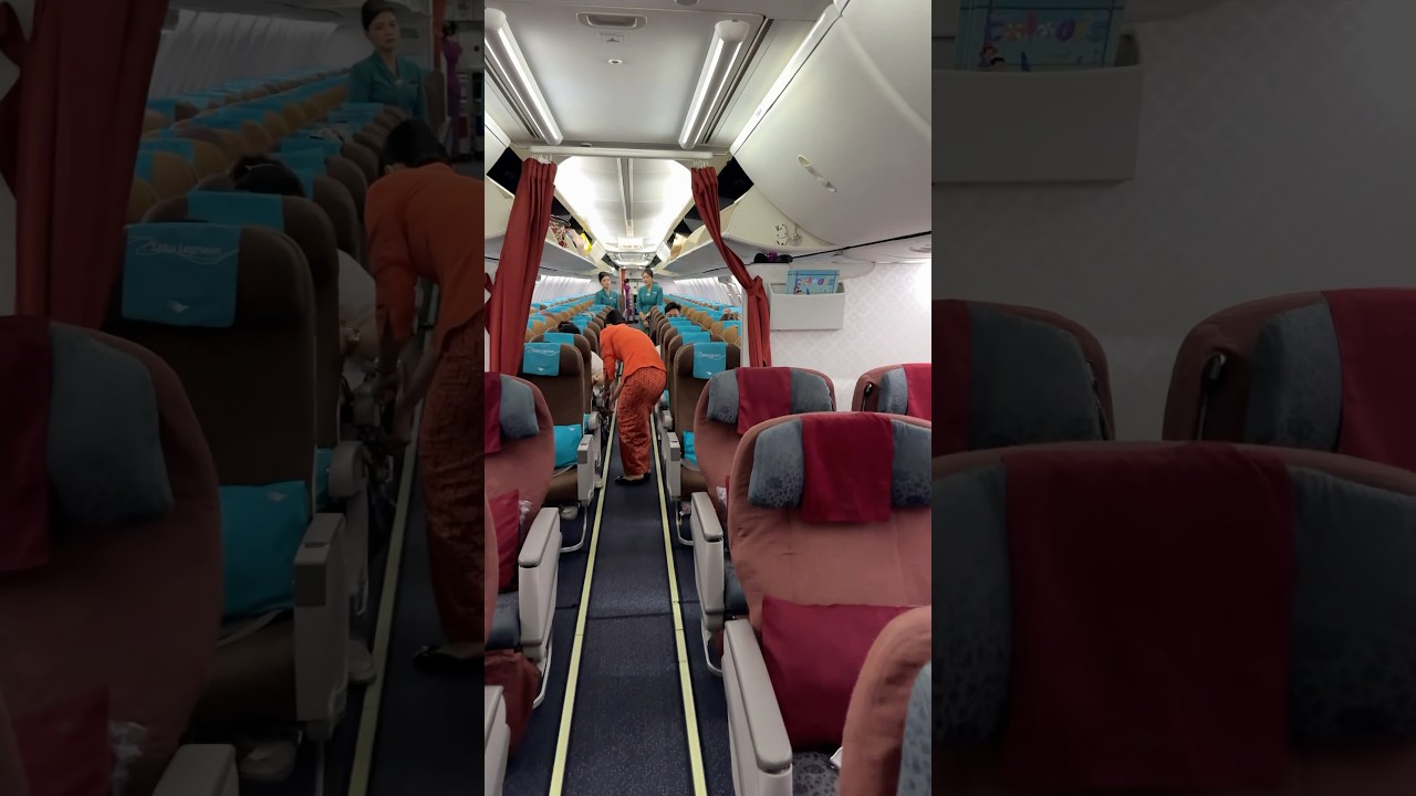 Garuda Indonesia 737-800 Business Class Singapore to Jakarta #garudaindonesia #indonesia #jakarta