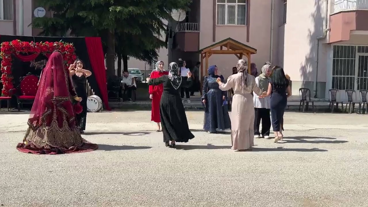 4K DÜĞÜNDEN CANLI OYUN HAVALARI#202545657892D2 06 12 15 42 IMG 9444
