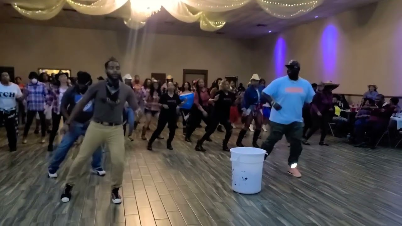 Strictly Footwork Line Dance