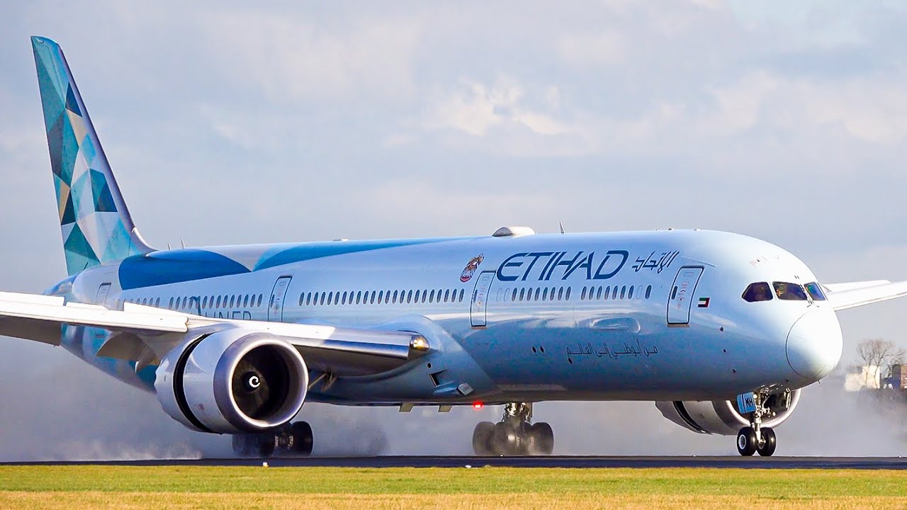 29 RARE and SPECIAL Liveries Plane Spotting / Colorful Jets & Retro Schemes / A380, B777, A350, B747