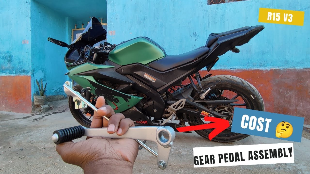 Gear pedal assembly change on R15 v3 ....price itna kmm hga ni soche the 😂