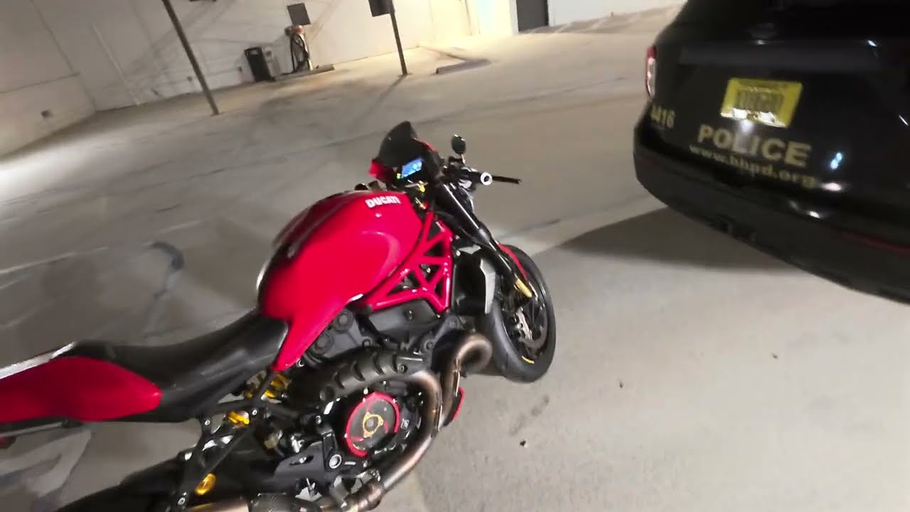 Ducati Monster 1200 R - Ran out of Gas