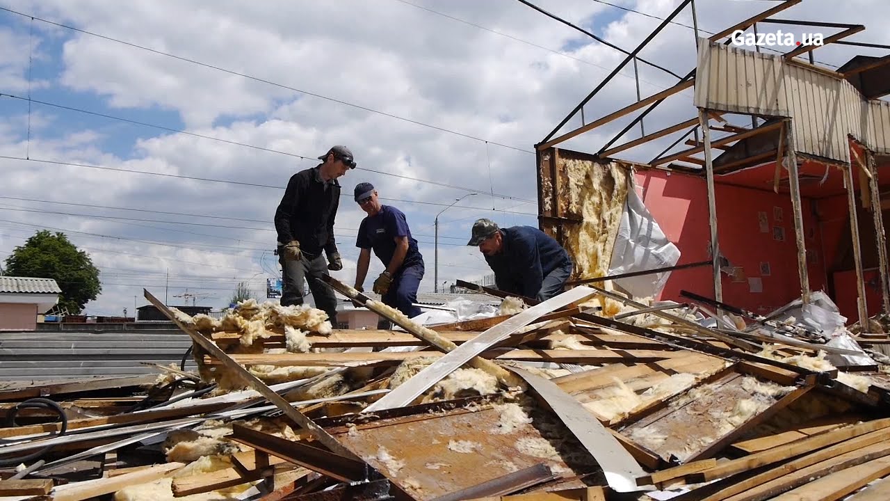 На Святошині зносять кіоски