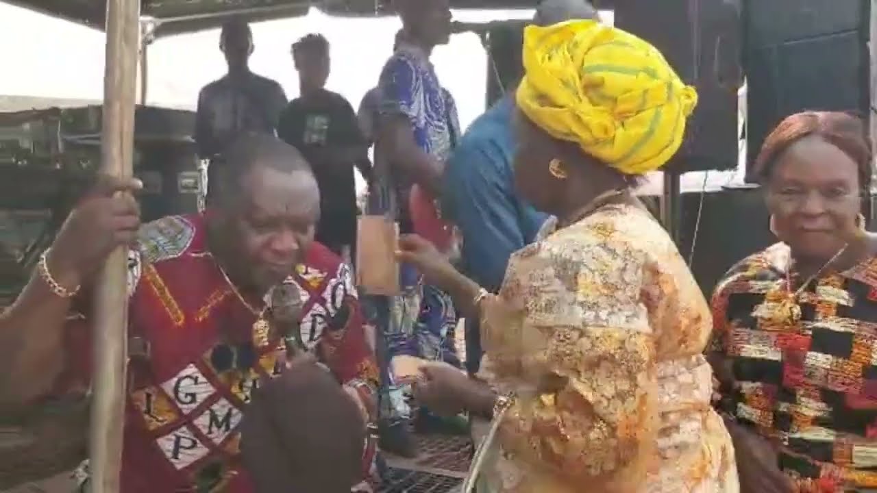 Weekend Groove with AKOBE and IYE AKOBE ❤️