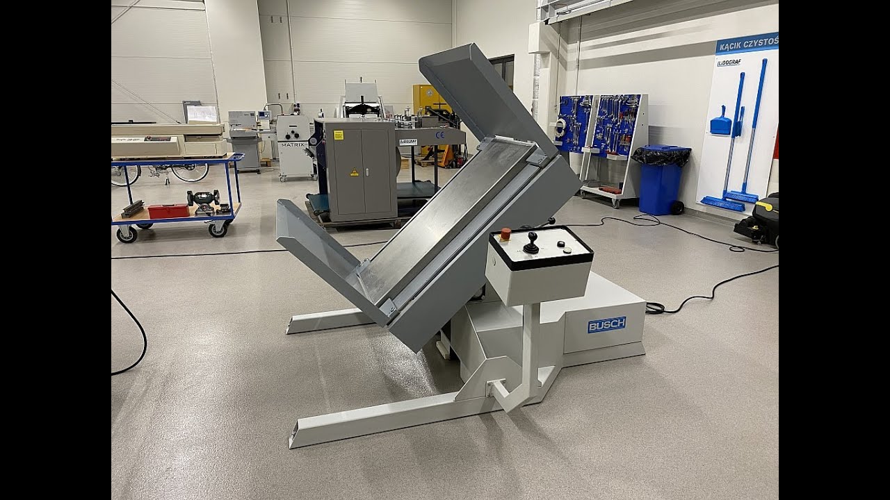 Busch SWH 90 pallet turner
