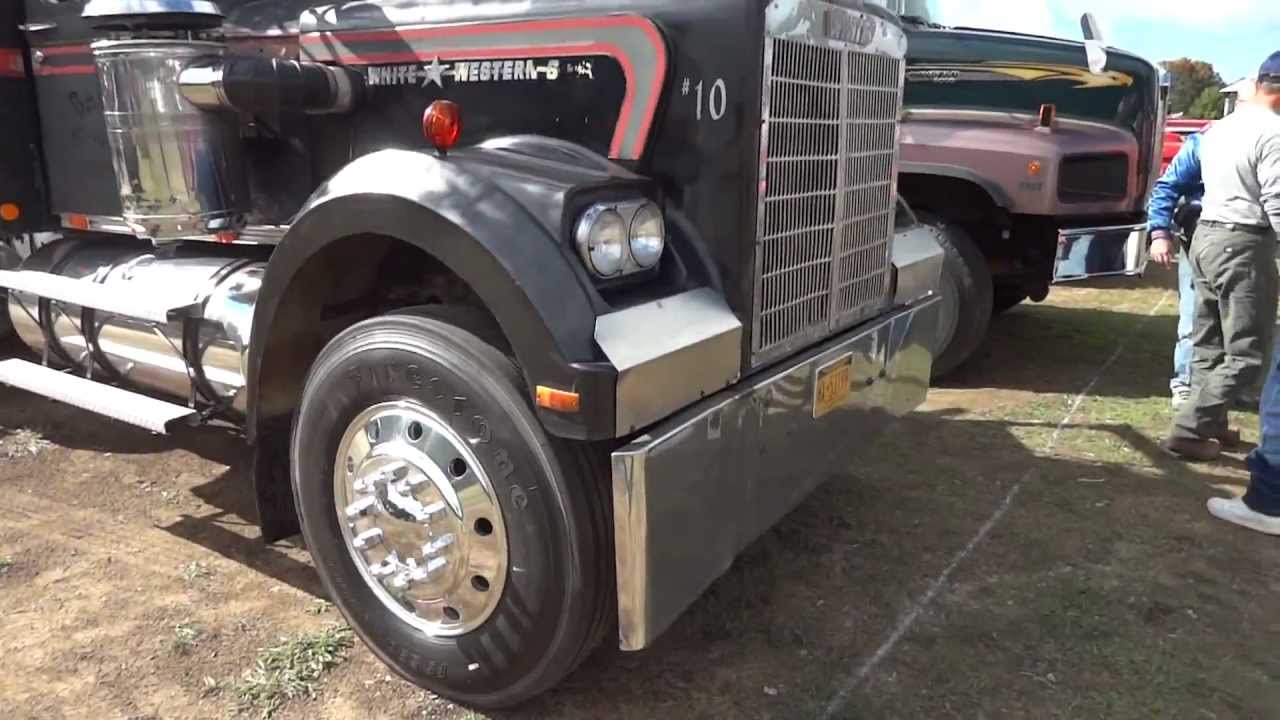 1977 White Western Star - Maximum Overdrive Truck