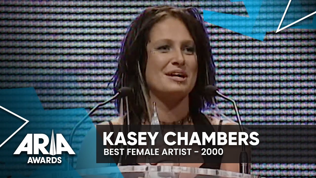 Kasey Chambers wins Best Female Artist | 2000 ARIA Awards