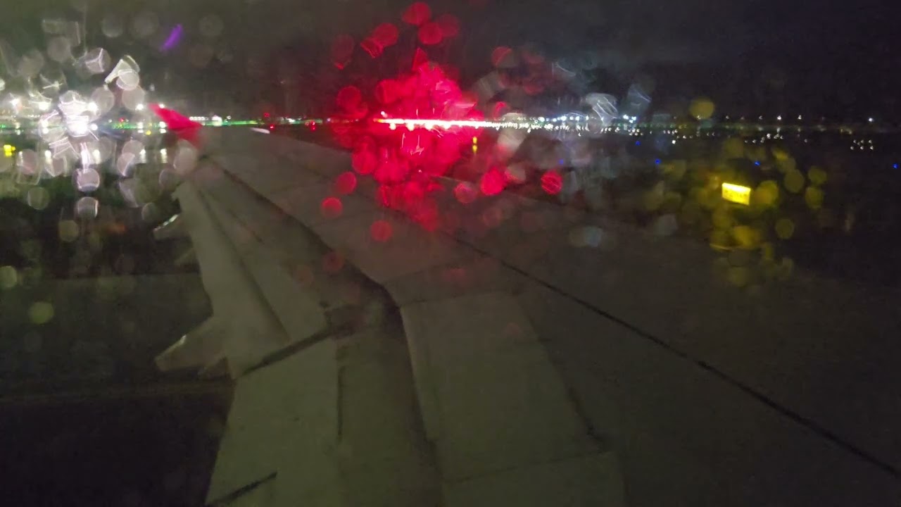 [4K] Turkish Airlines Airbus A321-200 Rainy Takeoff in Istanbul