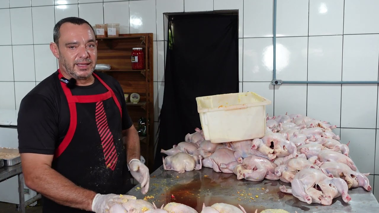 Recheando Frango Assado em Grandes Quantidades!
