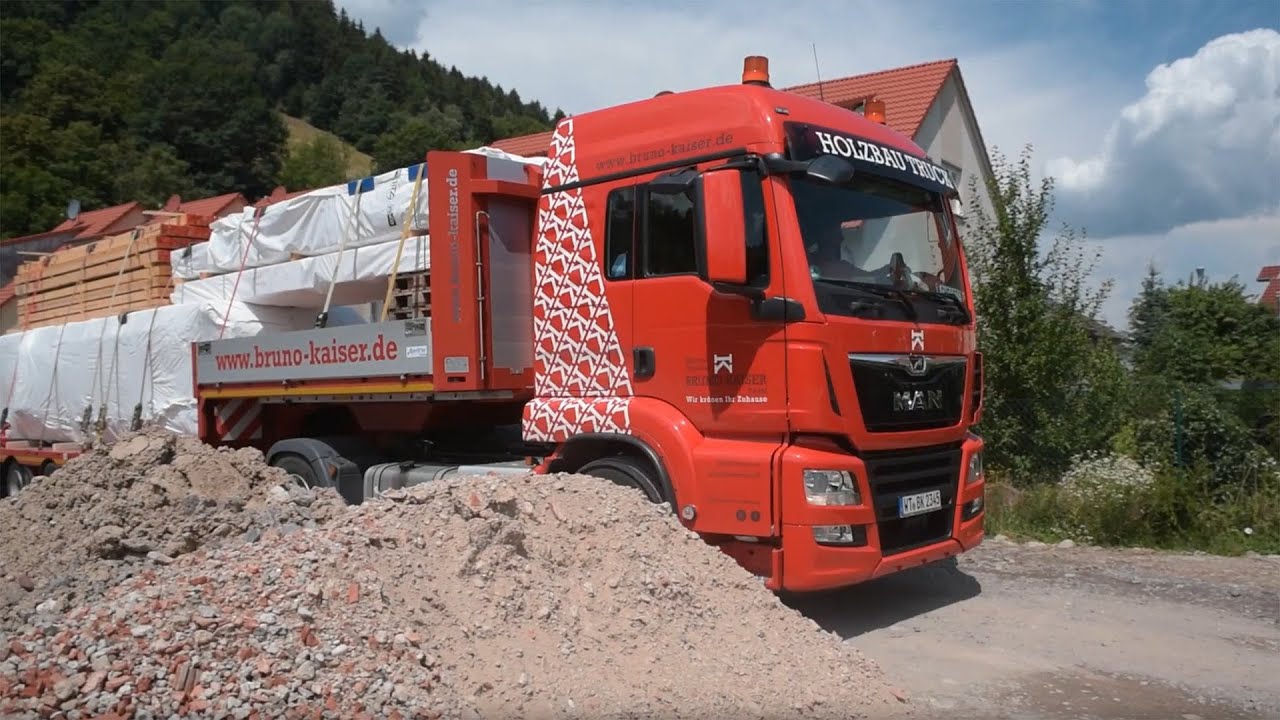 Projekt Ursulinenhof: Aufrichten der Gebäude
