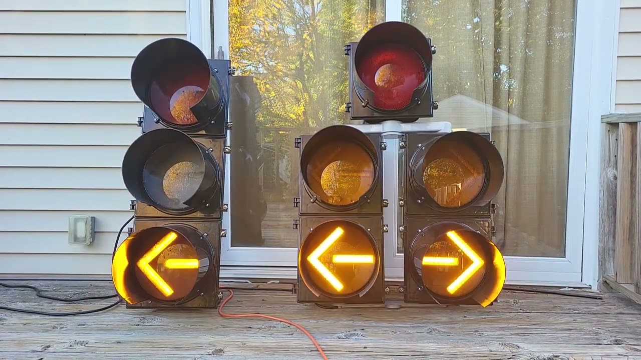 Flashing Yellow Arrow Doghouse & 3-section Signals.