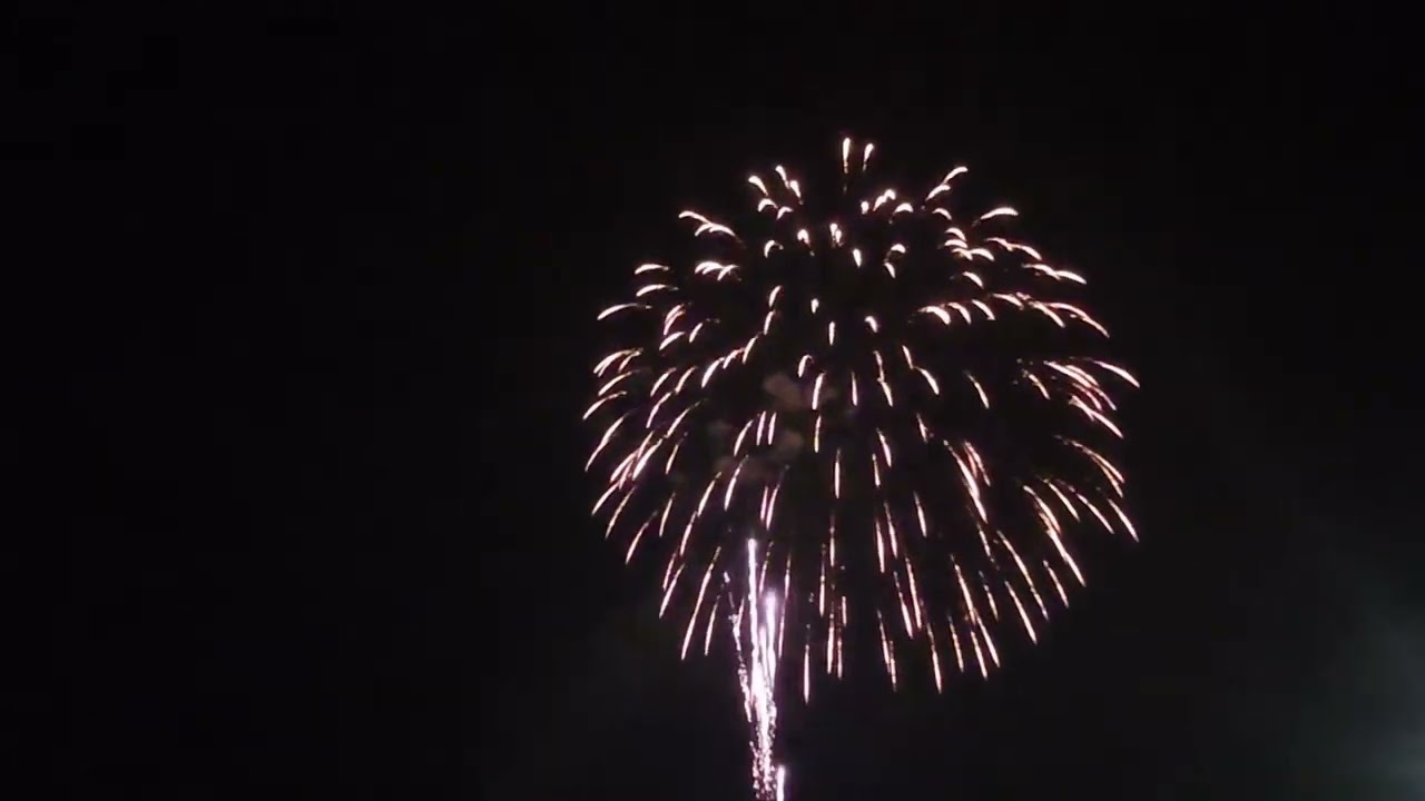 New Albany Ohio July 4th fireworks! Boom!