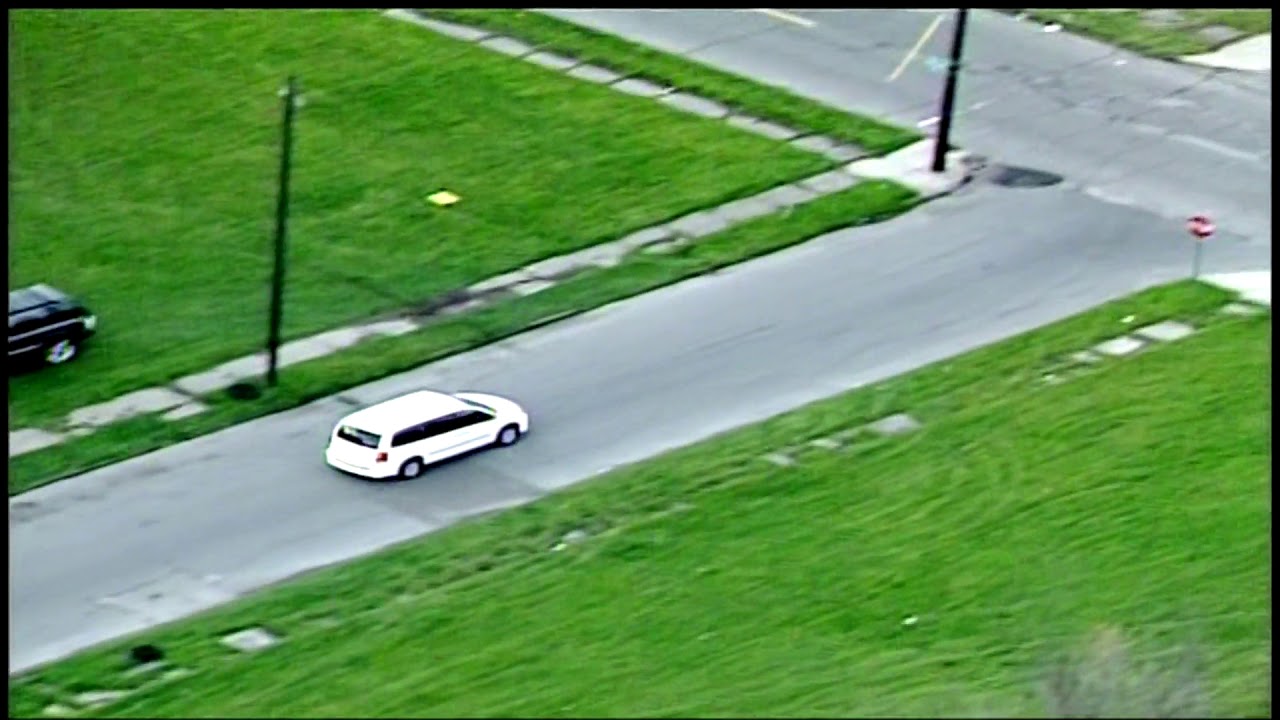 Full Detroit police chase -- Nov. 7, 2017
