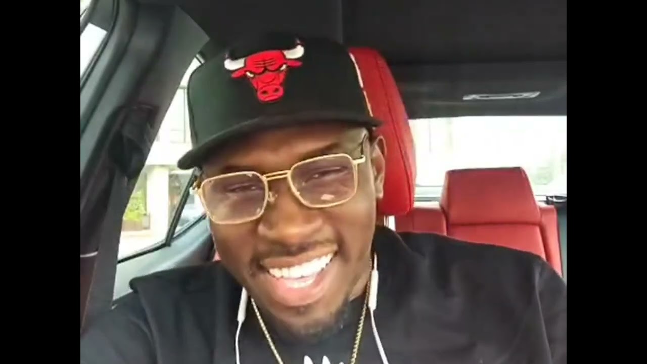 FOOTA HYPE  TALK DANCEHALL AND BIG UP ELEPHANT MAN! 