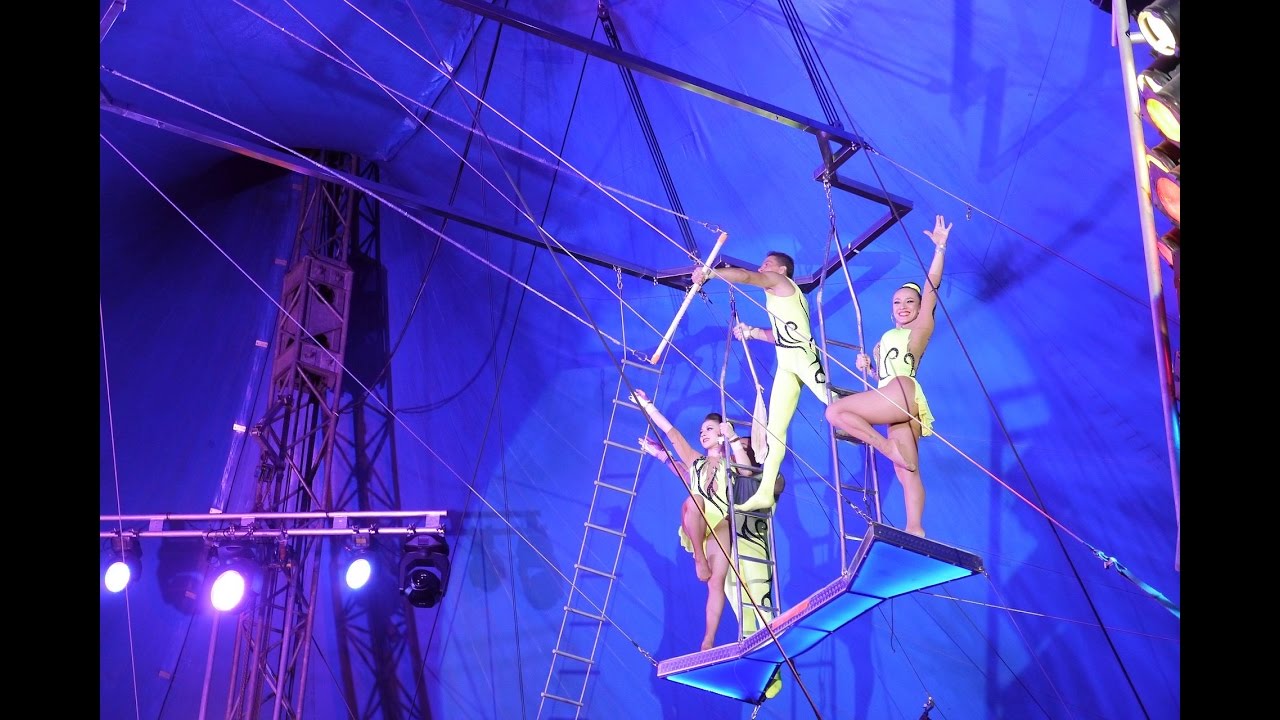 1.Teil - Zirkus Charles Knie auf Deutschland-Tournee 2016  (u.a. Celle 2016 + Hamburg 2016 )