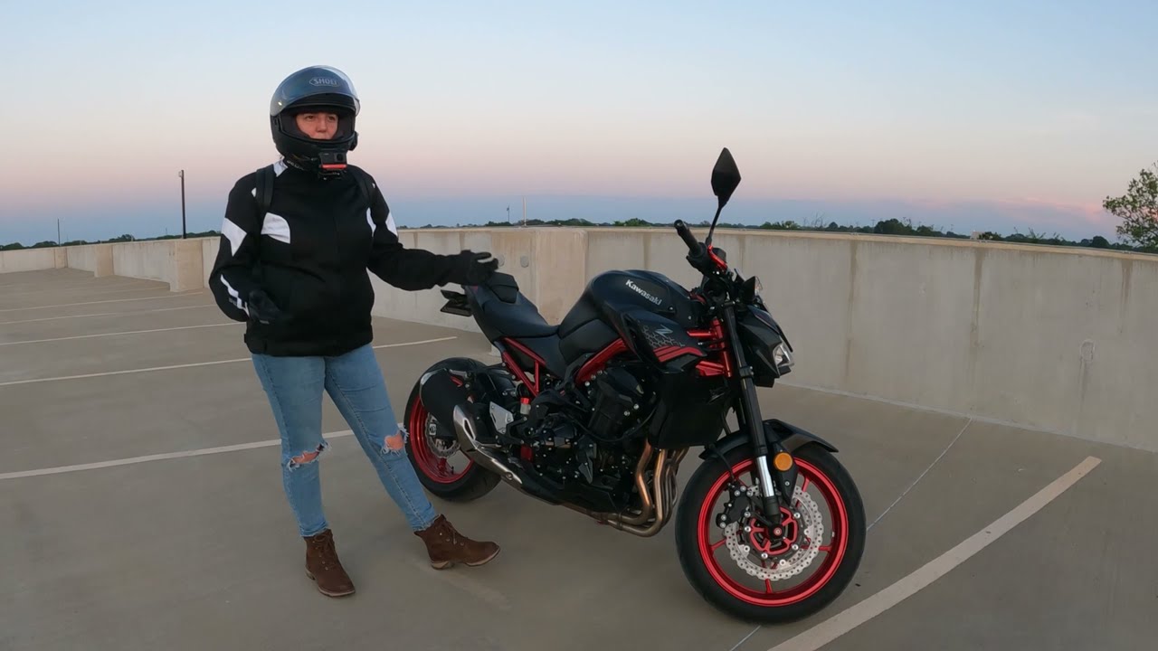 First Impressions! Why I Chose the 2021 Z900 For My Beginner Bike As A New Rider w/ No Exp. Riding.
