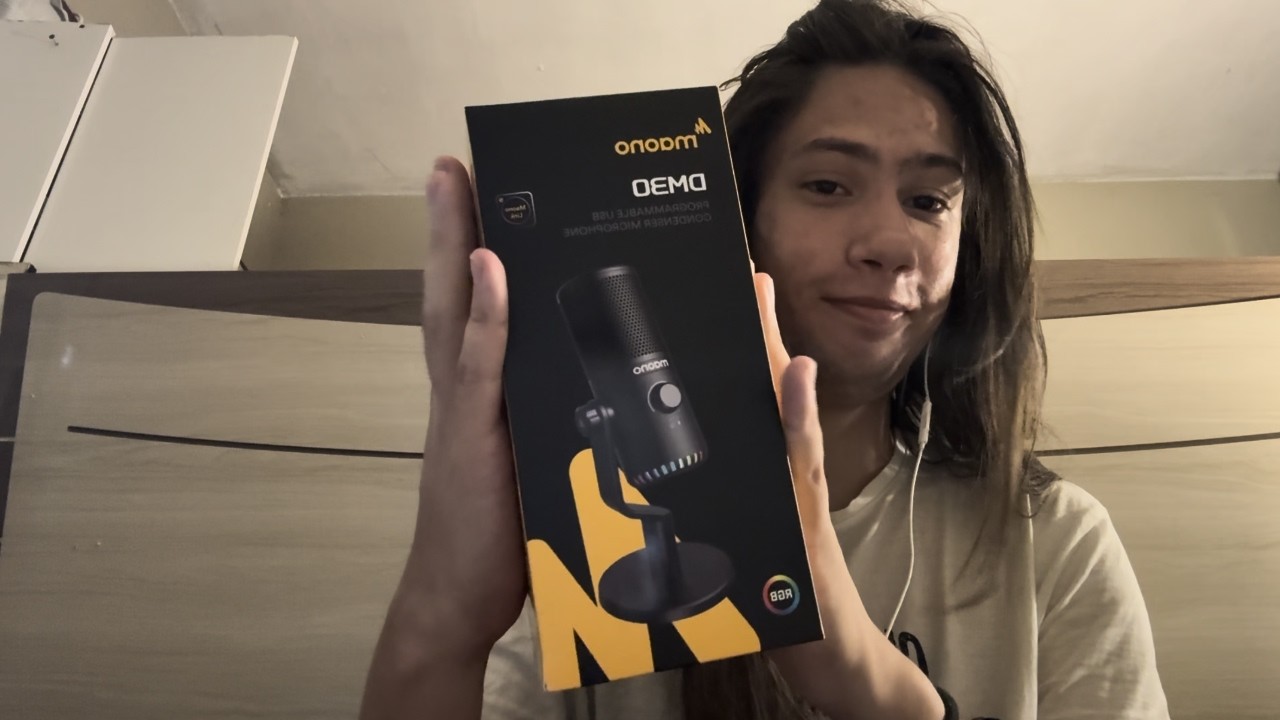 ASMR Español - Unboxing de Nuevo microfono Y Probandolo