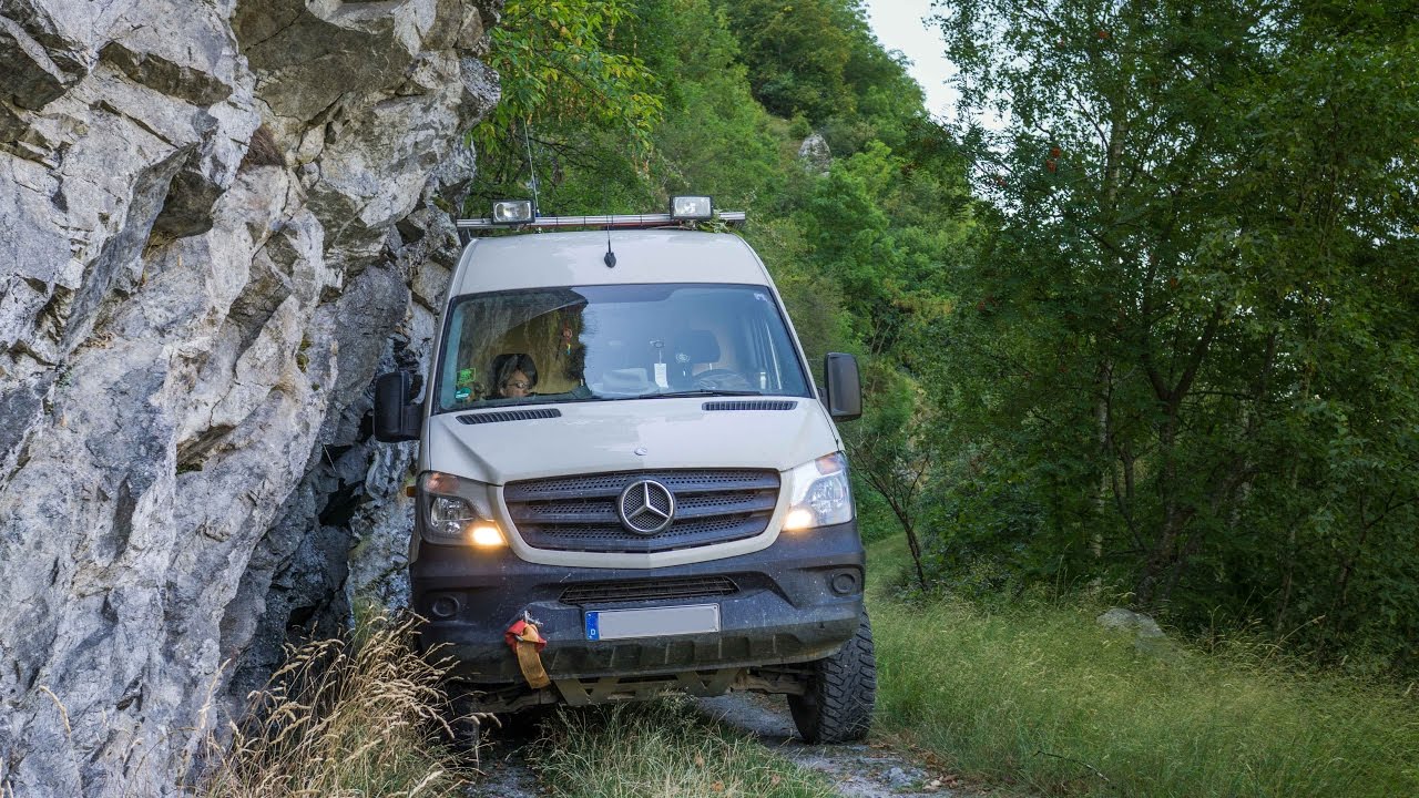 Death Road - Sprinter 4x4 offroad in den Westalpen