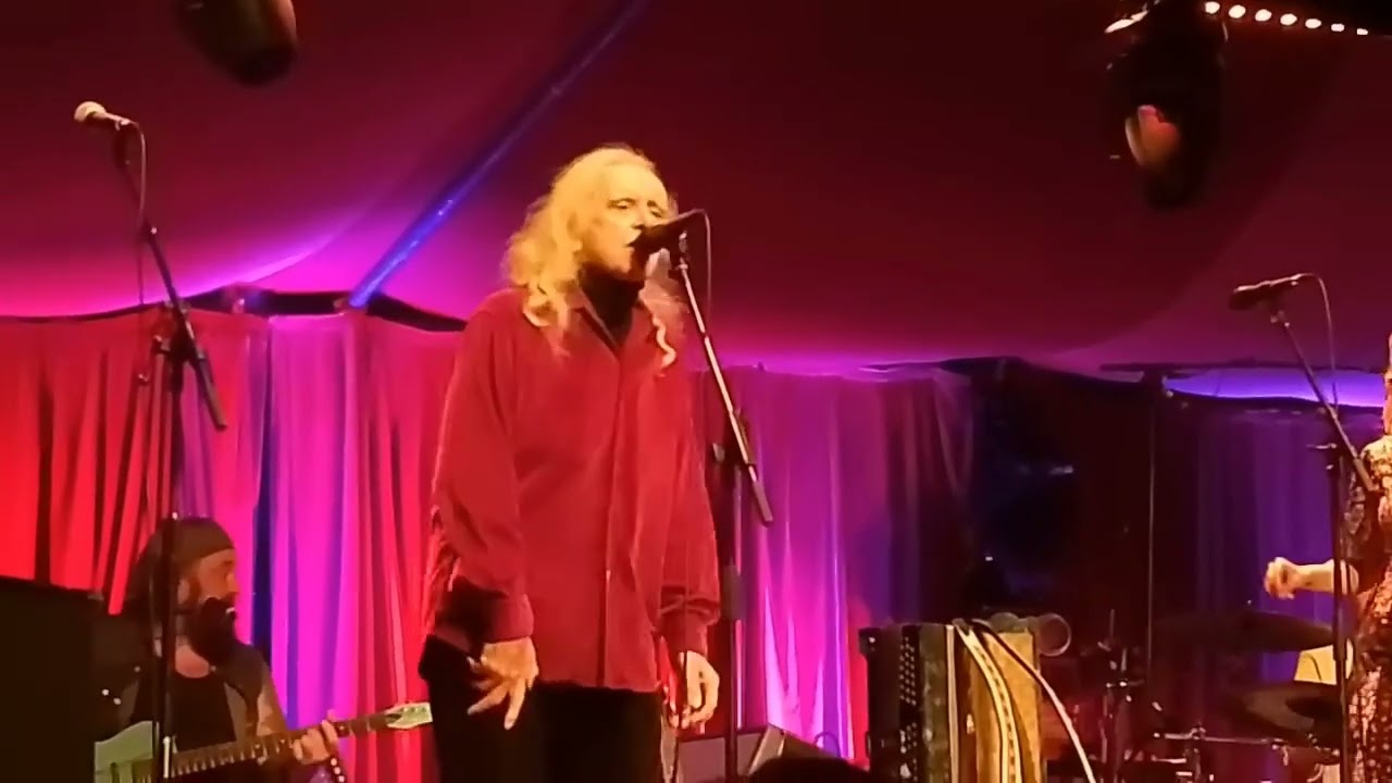 Robert Plant and Donovan and Suzi Dian- Season of the Witch