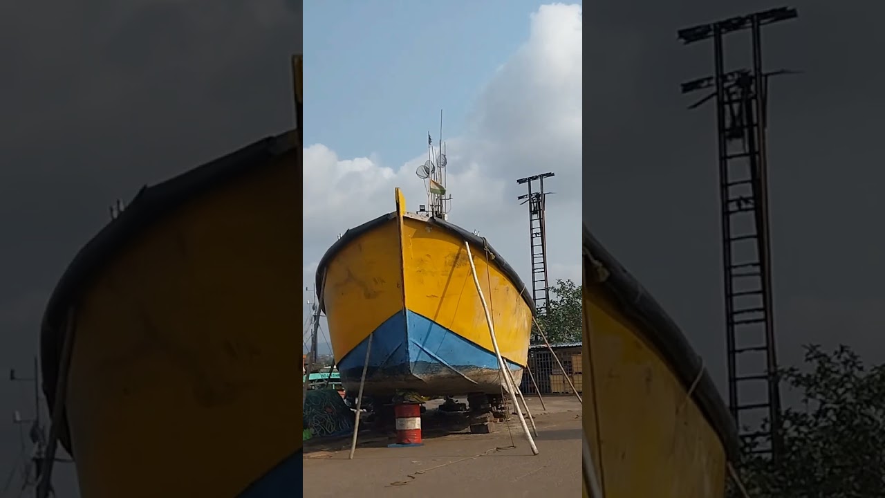 vizag fishing Harbour #vizag #fishing #harbor #pavan_bunga #fishing #boats #hardwork #life
