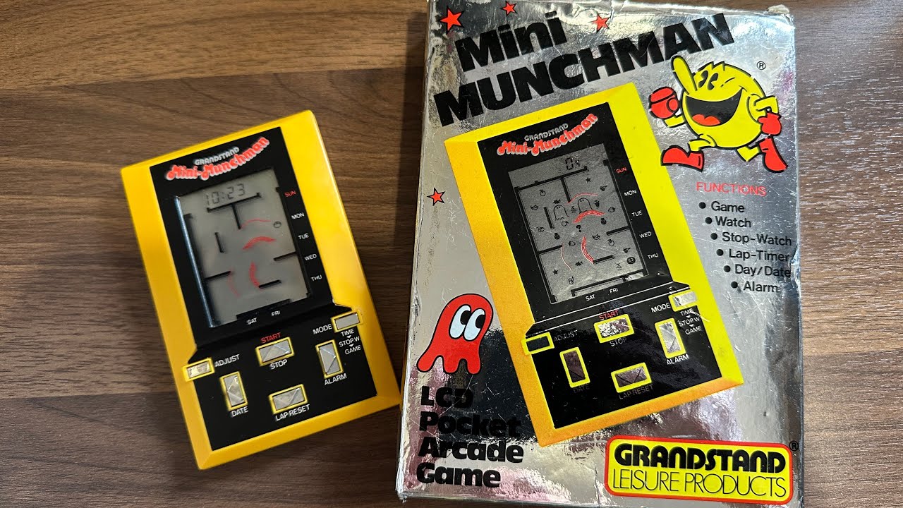 Vintage Mini Munchman LCD Pocket Arcade Game from 1981! 🤥