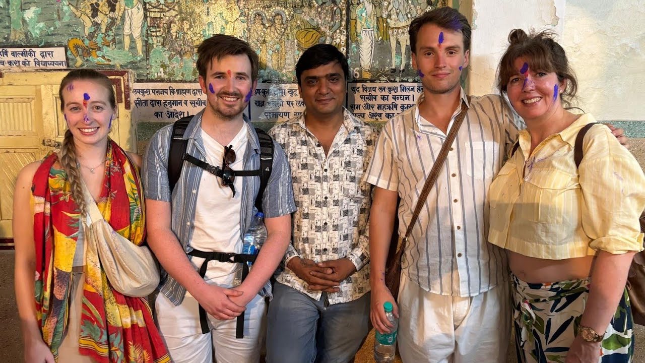 14 Days Backpacking India during Holi