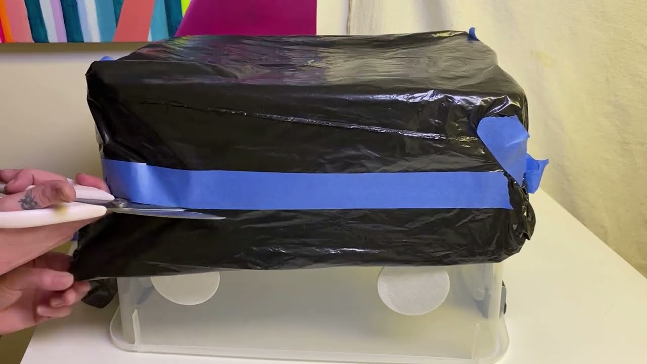 Set Up Your Monotub Fruiting Chamber - Midwest Grow Kits Bulk Growing Series (pt. 2)