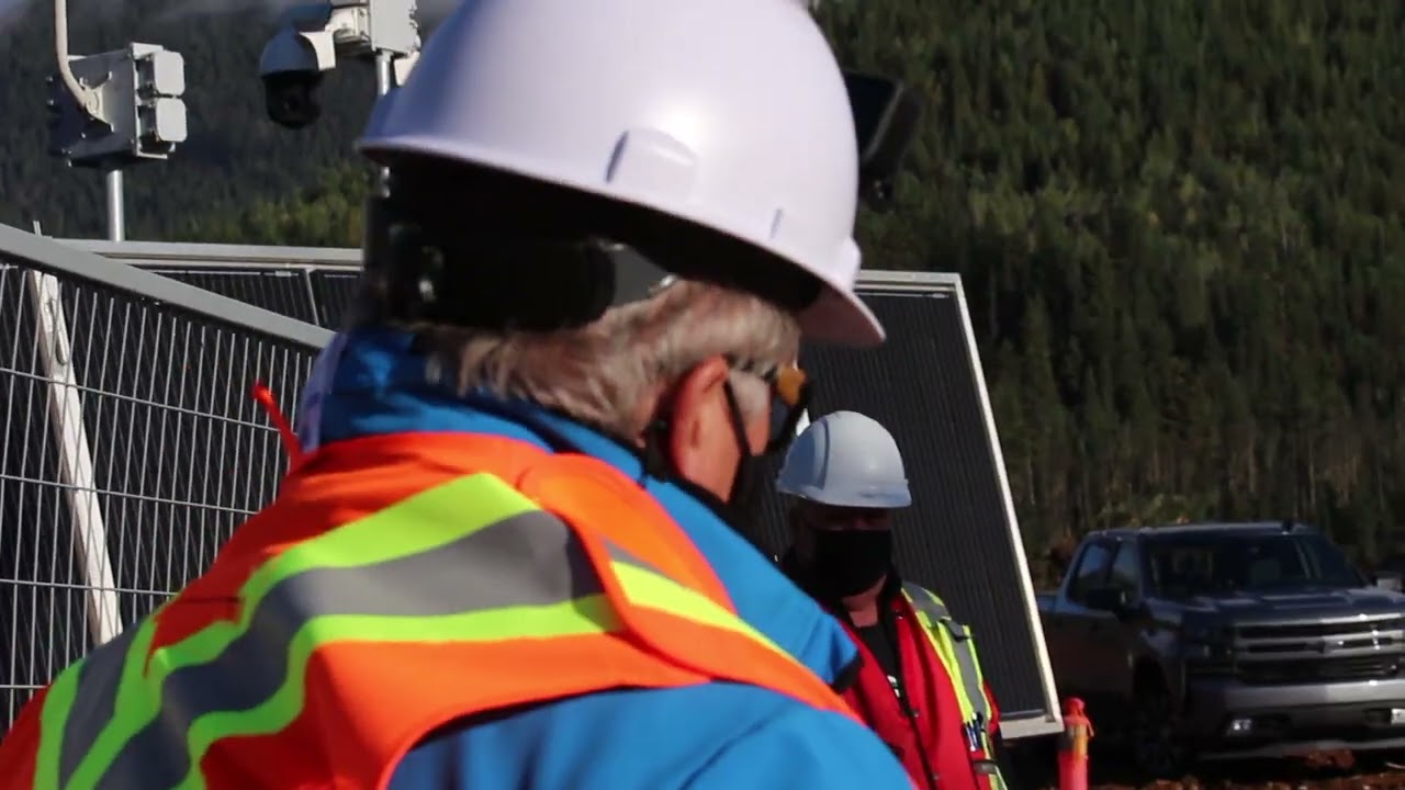 Trans Mountain Pipeline security confronted by Secwepemc Tiny House Warriors in so-called BC