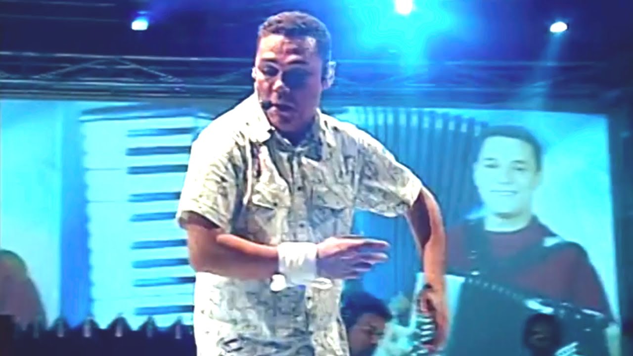 Amazan - No Meio das duas bandas (1º DVD - em Campina Grande)